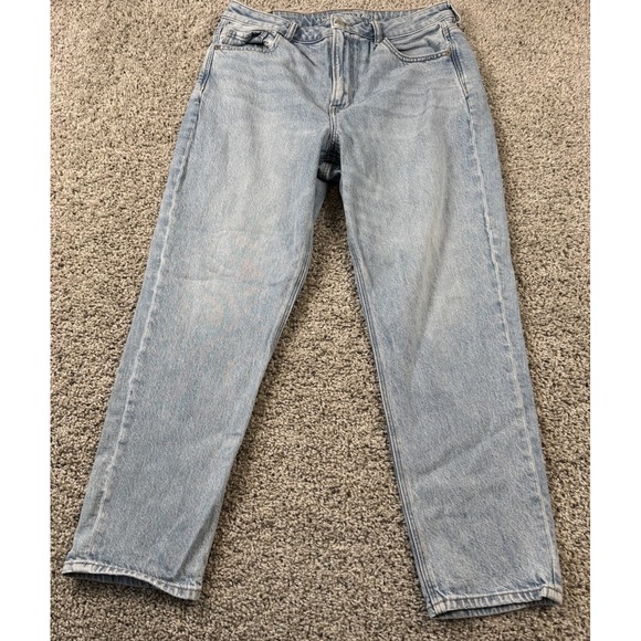 American Eagle Mom Jean Light Wash Denim Casual Womens 12 - Picture 2 of 9